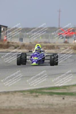 media/Oct-25-2025-CalClub SCCA (Sat) [[34c778dfbe]]/Group 5/Qualifying/